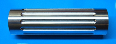 5" Fluted double female threaded connector